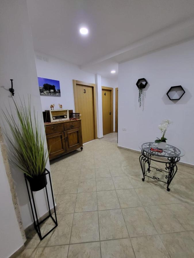 Maria'S Guesthouse - Uphill View Of Nazareth F Bagian luar foto